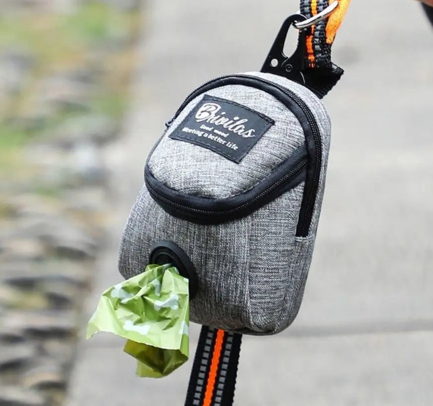 Sacs à Crottes Chien en promenade -Nos Poilus