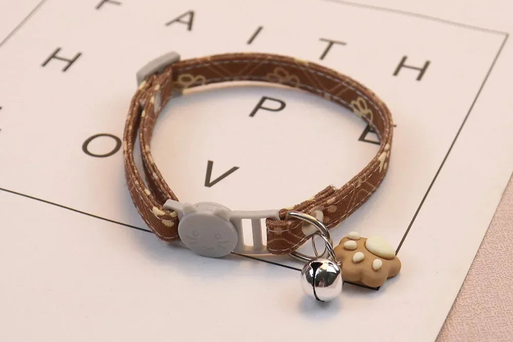 collier reglable  pour chat avec empreinte et clochette détachable – Nos Poilus