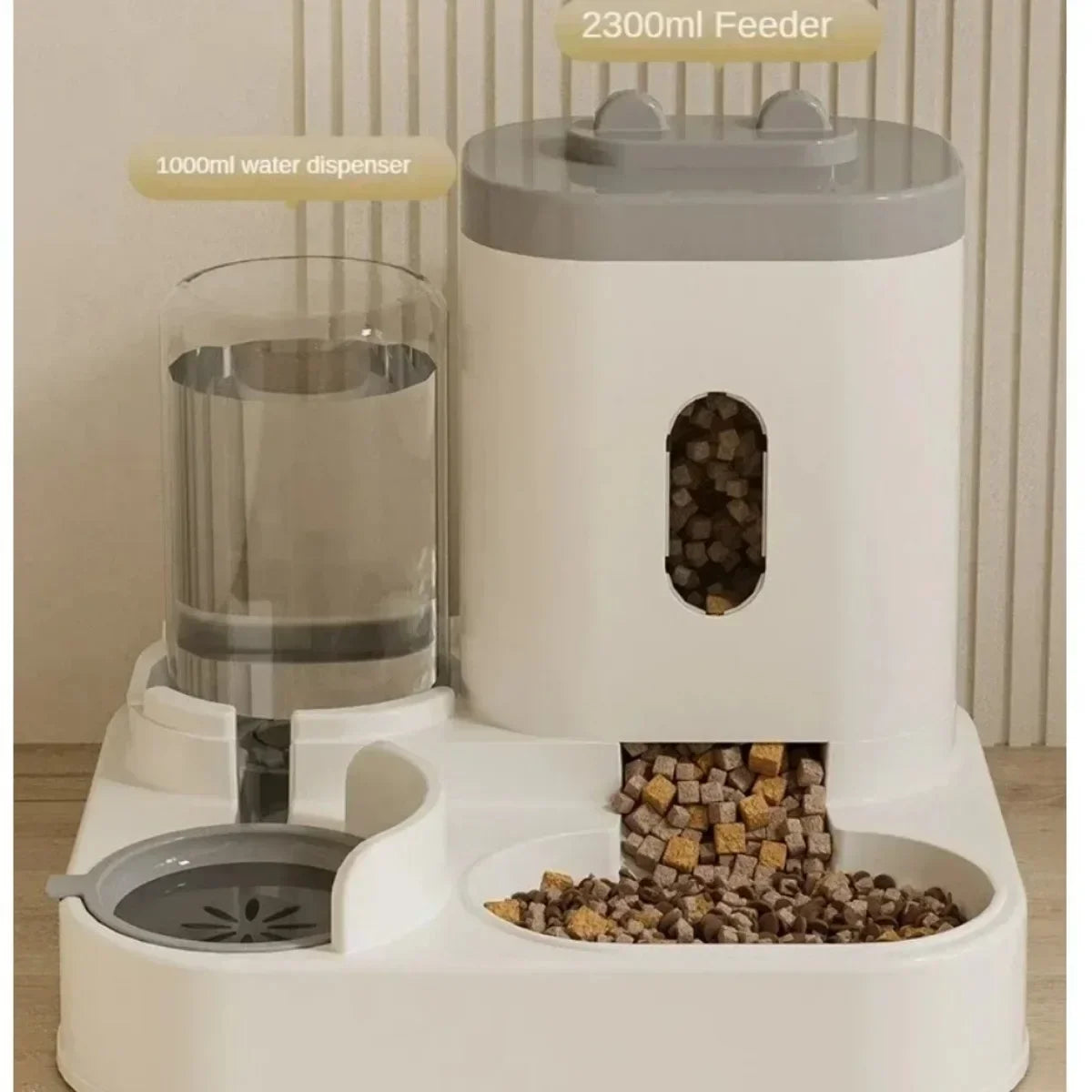 Distributeur de croquettes et fontaine à eau, alimentation par gravité, entretien facile
